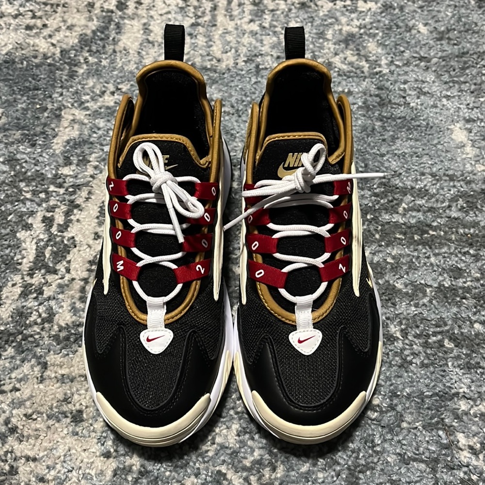 Nike Zoom 2K Sneakers Women’s Size 7